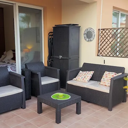 Paradise Apartment *